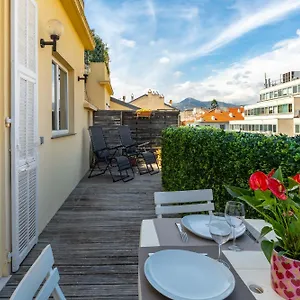  Appartement Le Blacas France