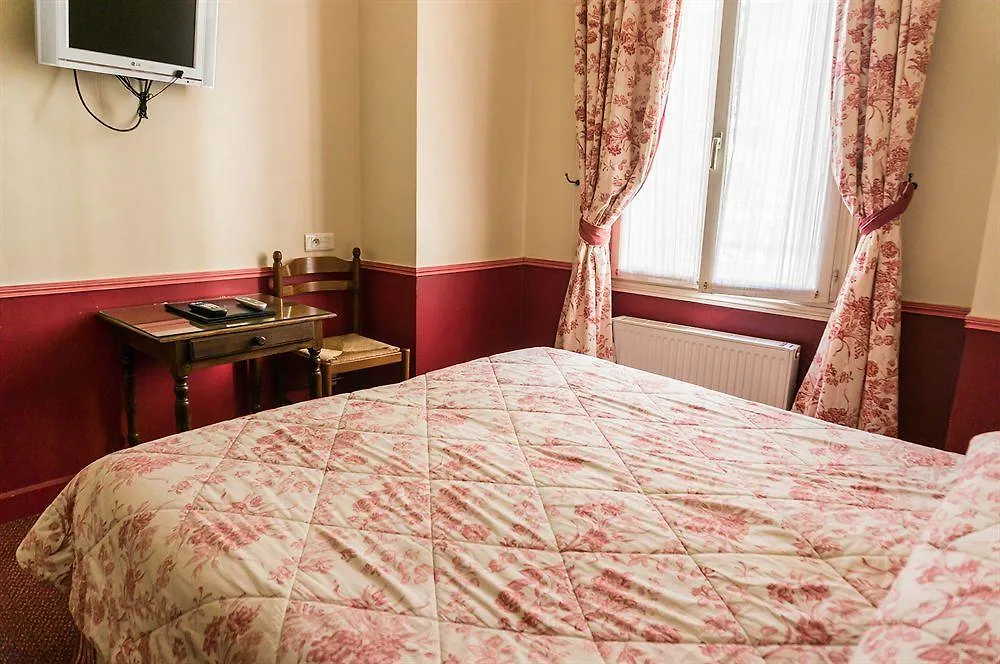 Hotel Exelmans París 2*,