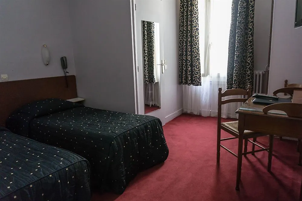 Hotel Exelmans Paříž 2*,