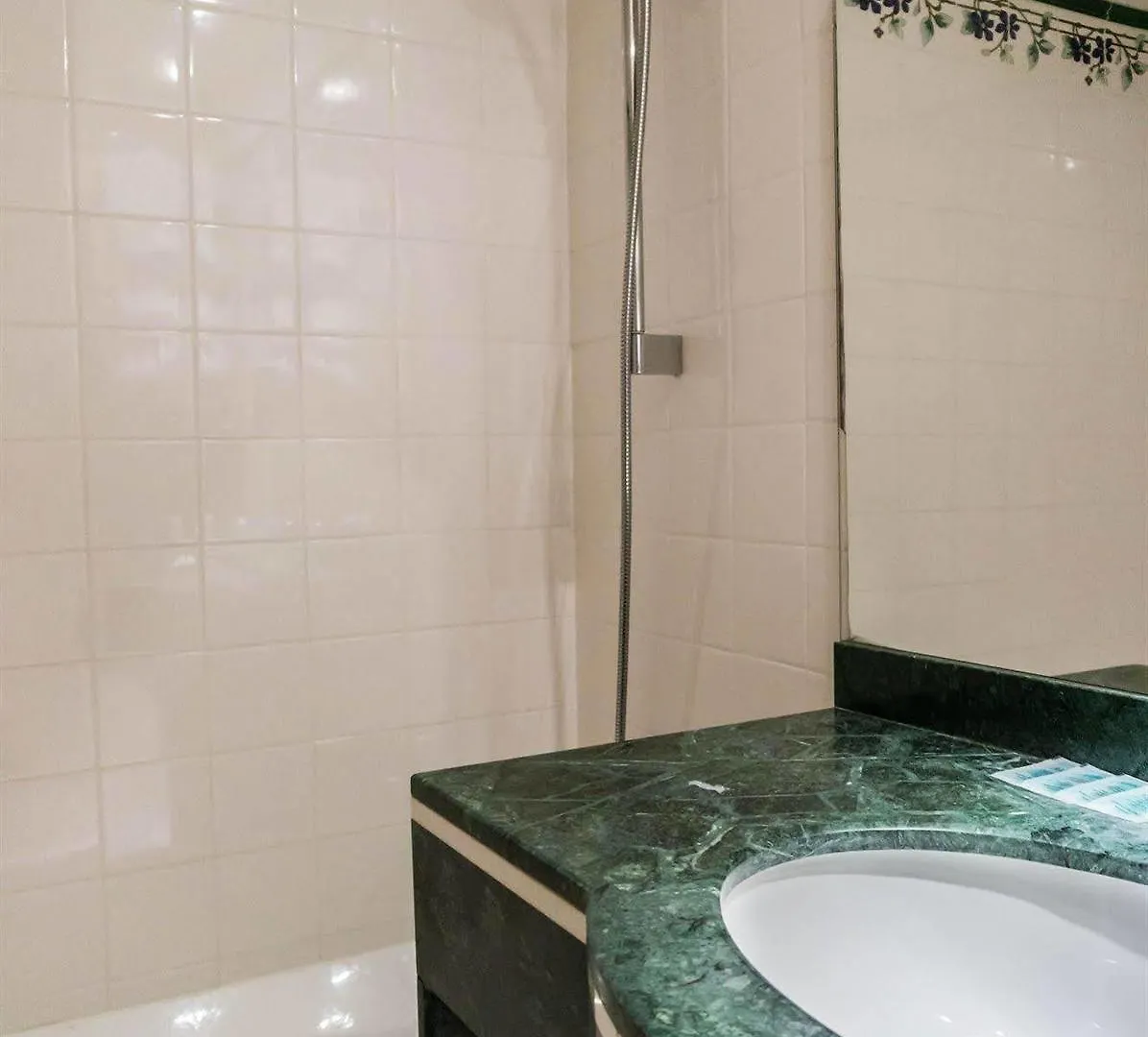 Exelmans Hotell Paris